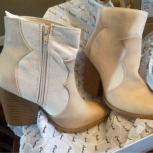 Tan ankle cowboy boots